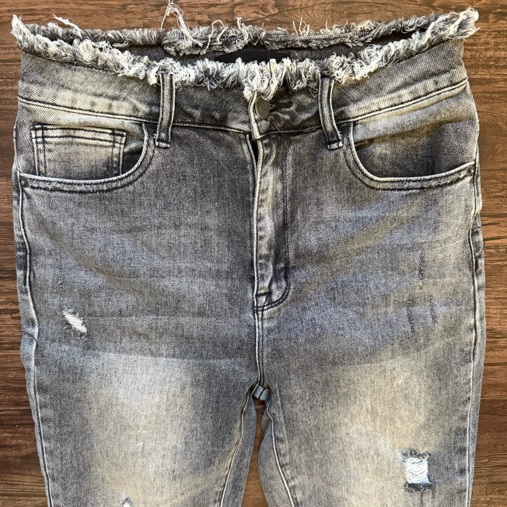 Risen High Rise 28x25 Distressed Straight Leg Jeans Grey Frayed Hem - Picture 2 of 6